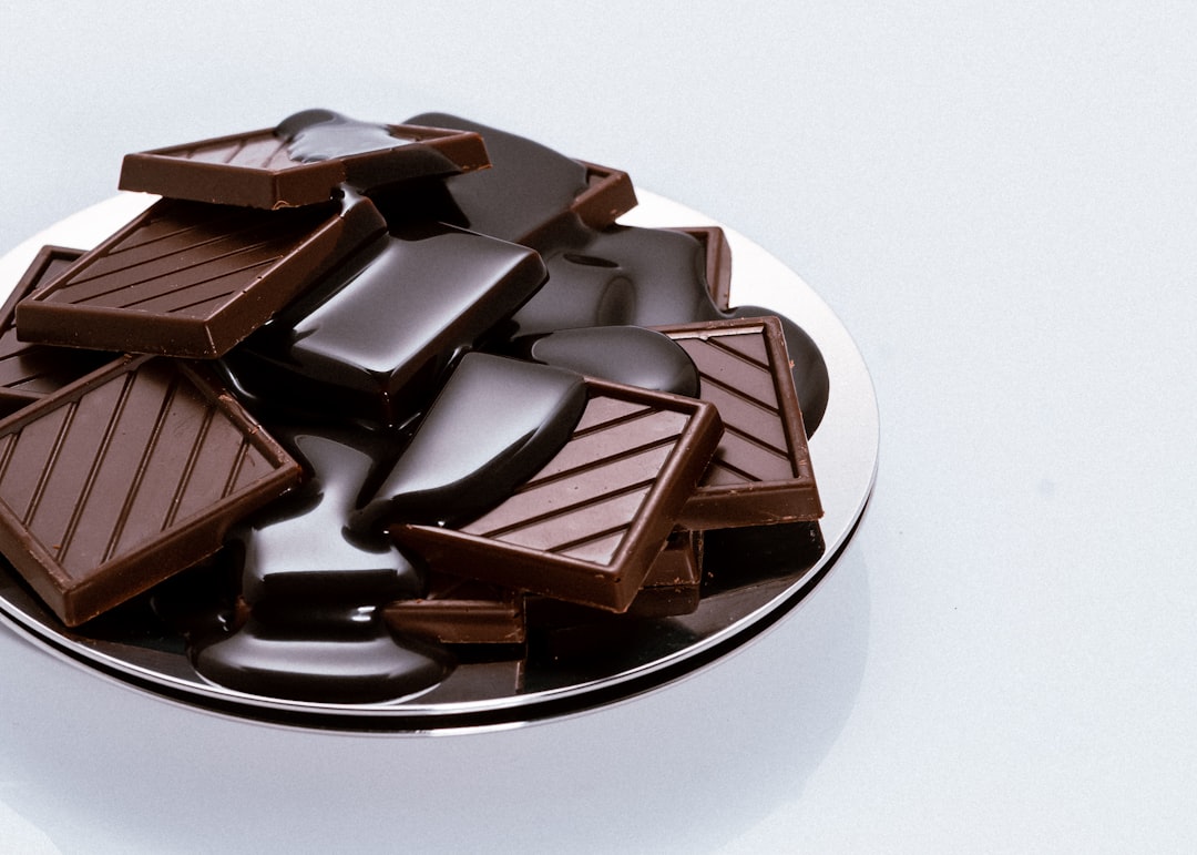 Here’s why I don’t recommend you eat commercially available dark chocolate for its health benefits.